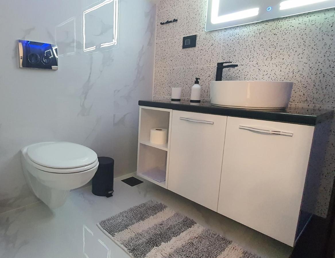 Pansion Eden Hotel Nis Ngoại thất bức ảnh